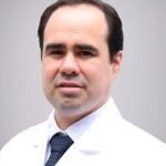 Dr Eduardo Laos, Neurocirujano Columna, Neurocirugía Almenara