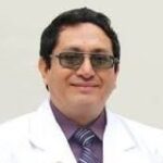 Dr Pablo Pino, Neurocirujano Columna, Neurocirugía Almenara